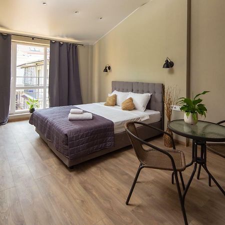 Poet Apartments โอเดสซา ภายนอก รูปภาพ