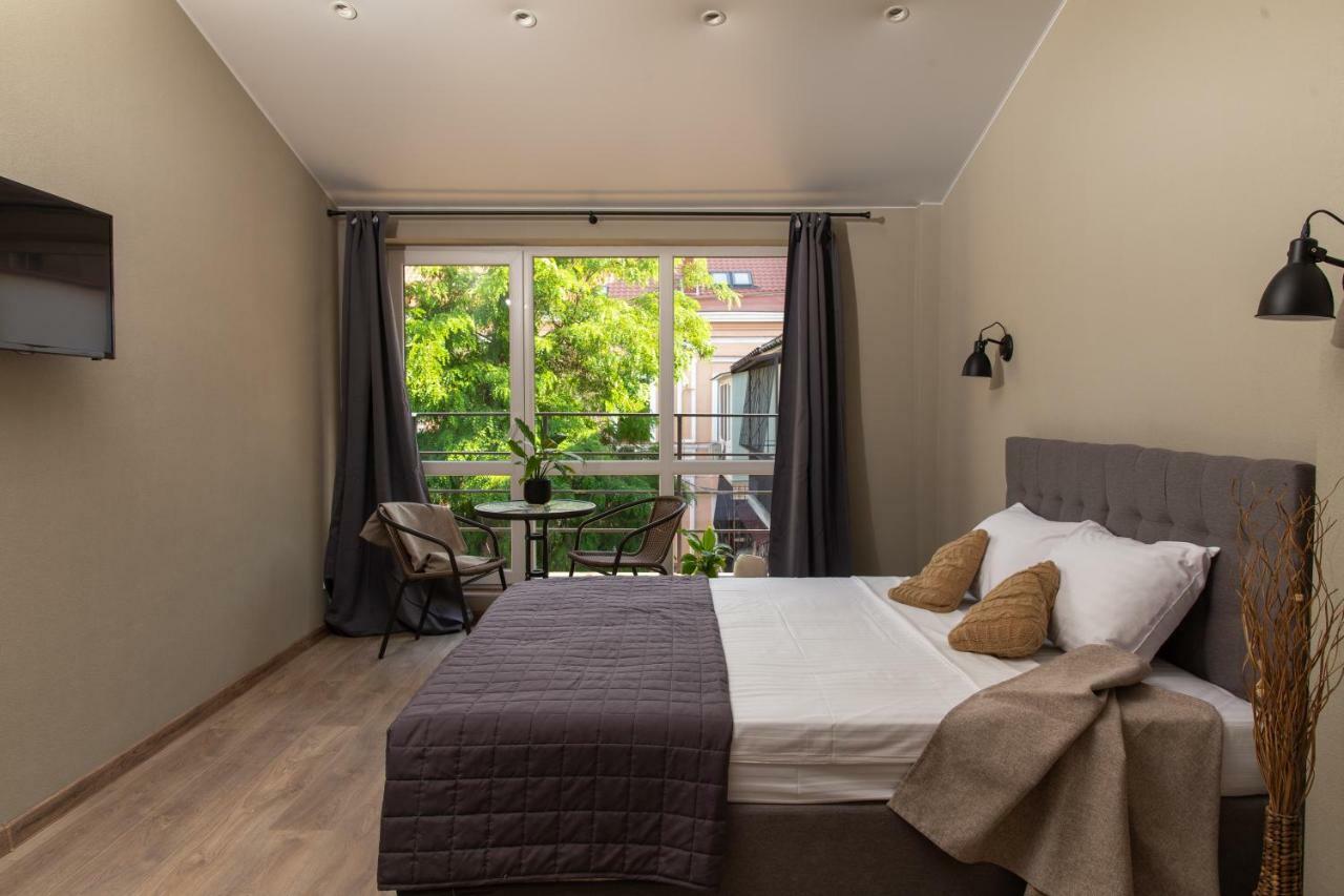 Poet Apartments โอเดสซา ภายนอก รูปภาพ