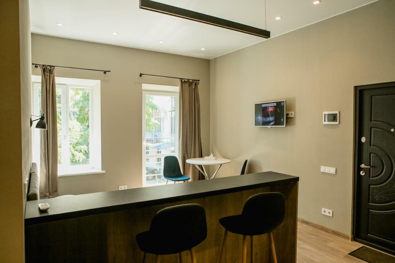 Poet Apartments โอเดสซา ภายนอก รูปภาพ